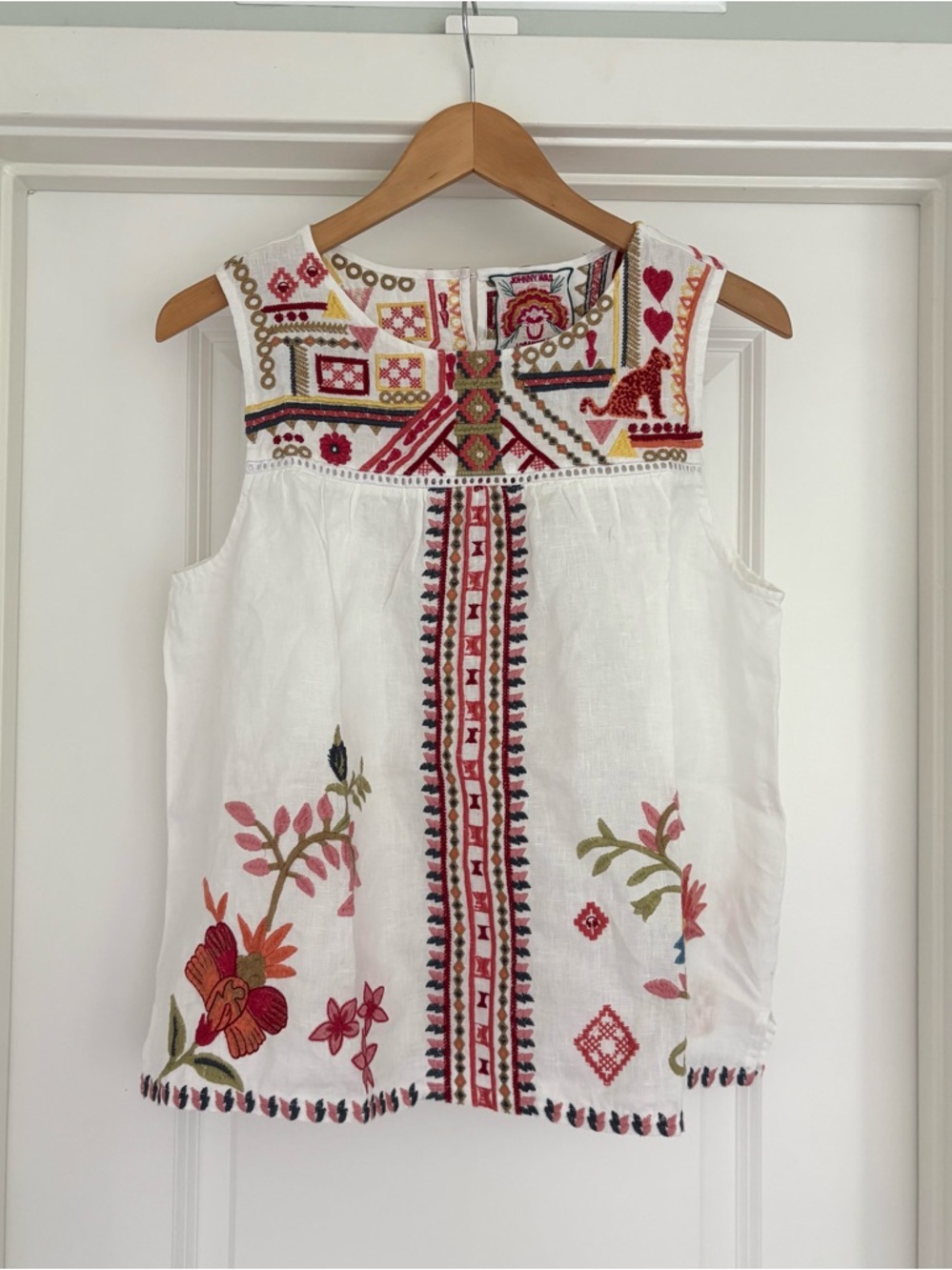 NWT Johnny Was Linen Embroidered Relaxed Yoke Tank M - Picture 2 of 12